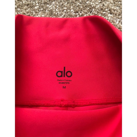 ALO Air Lift Red Leggings - Picture 7 of 10